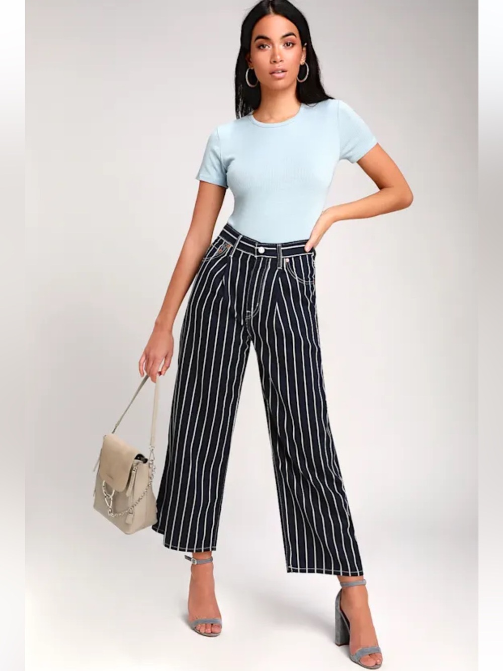 Levi’s Ribcage Pleated Crop Dark Blue Striped Wide Leg Chambray Pants size 29